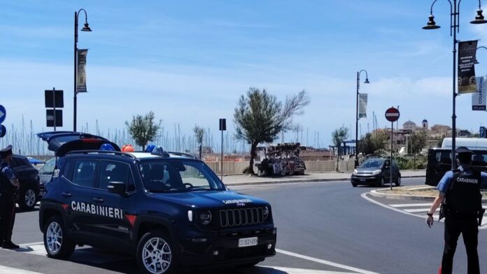 Furti e danneggiamenti alle auto in sosta: scatta il blitz nei centri storici di Anzio e Nettuno