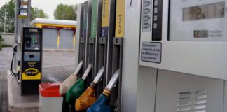 Carburanti, sconto sulle accise prorogato fino al 5 settembre: la benzina resta esclusa Home 4