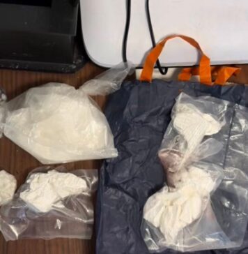 Appartamento trasformato in base di stoccaggio per la droga: a Ostia Polizia sequestra cocaina e crack