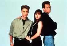 Jason Priestley ricorda Luke Perry: “Mi manca, penso sempre ai momenti sul set”