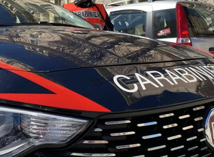 Palermo, 13enne precipita da ottavo piano e muore: indagini in corso