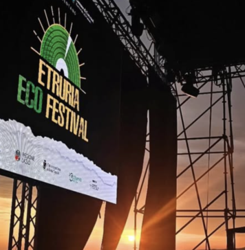 Cerveteri ospita l'Etruria Eco Festival, che festeggia il ventennale con quattro serate a ingresso gratuito: tra gli ospiti Frankie hi-nrg mc, Daniele Silvestri, Max Gazzè e un finale dedicato a Francesco Guccini