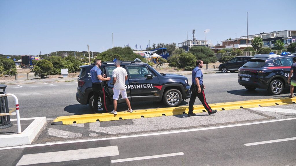 Furto di rame allo Sporting Beach, tre persone fermate nello stabilimento sotto sequestro 2 Il furto di rame allo Sporting Beach riaccende i riflettori sulla tema della sicurezza legata ai beni sotto sequestro