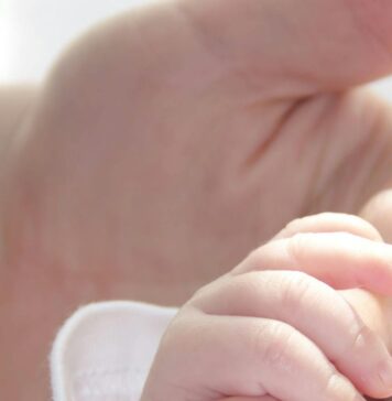 Asl Roma 4, incontri gratuiti per neogenitori dall'attesa del bimbo alla distruzione pediatrica: date e programma