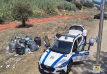 Tra pattuglie nelle periferie e telecamere sui punti sensibili, la Polizia Locale di Anzio stana i furbetti dei rifiuti che si disfacevano illegalmente di spazzatura domestica e ingombranti: sanzioni salate, patenti sospese e due denunce penali per i casi più gravi