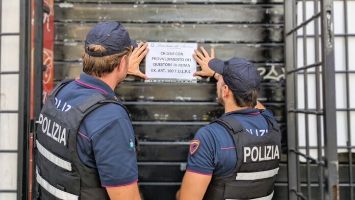 Risse e aggressioni a Monteverde, bar chiuso per 10 giorni