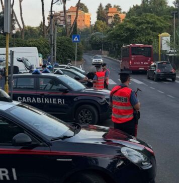 Controlli dei Carabinieri a Roma Nord: 4 arresti, 5 denunce, sequestrate banconote false