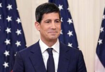 Fed rialza i tassi dello 0,25%. Warsh: “L’economia cresce ma l’inflazione è troppo alta”