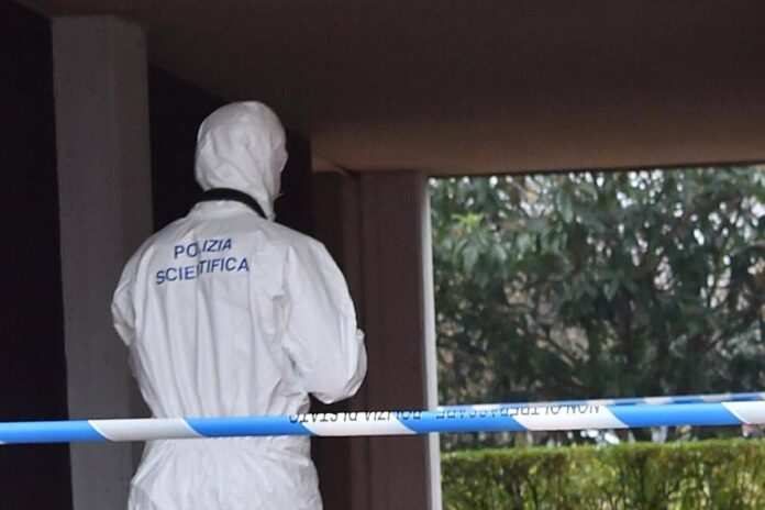Pavia, trovato morto in casa il 24enne che pochi giorni fa aveva subito un’aggressione omofoba