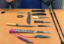 Semina il panico nel negozio e minaccia un cliente con un coltello alla gola: 41enne arrestato alla Montagnola
