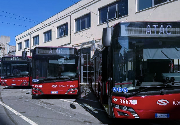 Al via il nuovo collegamento Atac: orari, fermate e dettagli del servizio circolare dalla metro Policlinico 1