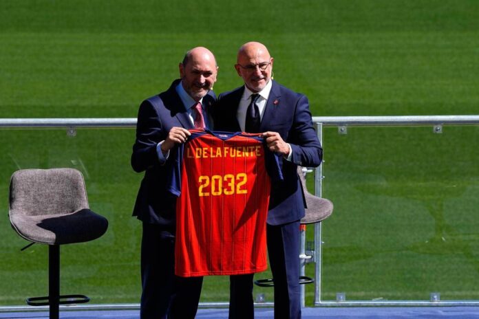 Spagna, il ct campione del mondo De La Fuente rinnova fino al 2032