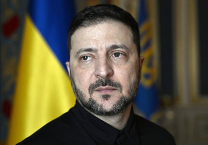 Ucraina, Trump e il Cremlino contro Zelensky: “Impossibile trattare con lui”