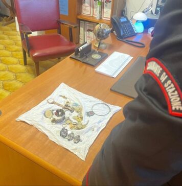 Truffa del finto Carabiniere ad Ardea, pensionata raggirata in casa: arrestata una donna