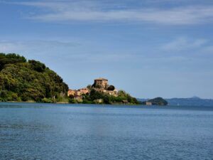 Anello dei Monti Volsini, cammino di oltre 80 Km con vista spettacolare sul Lago di Bolsena 2