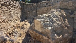 Villa Adriana, scoperta eccezionale: riaffiora testimonianza del fulmine sacro attribuito al dio Summano 1