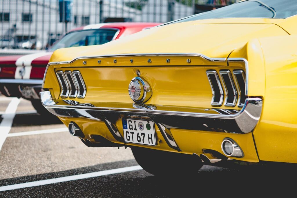 Auto d’epoca in passerella tra i monumenti a Roma: guida a «Motori d’Eccellenza», l’evento gratis del 27 settembre 1