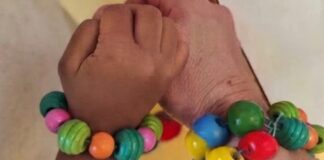 Il piccolo, nato ad agosto a Lecce, lotta in un ospedale di Roma tra interventi chirurgici e un trapianto: i genitori sono soli, e la comunità di Falasche si mobilita per sostenerli 