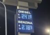 Prezzo benzina e gasolio oggi: diesel da record oltre 2,34 euro, in arrivo l’aumento delle accise