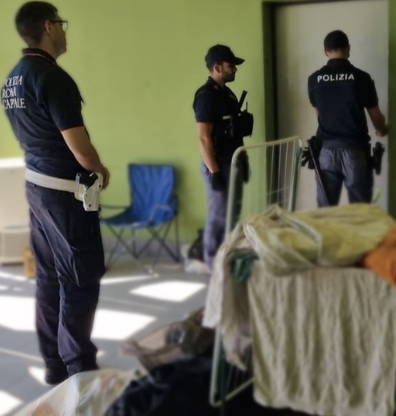 Dall'Appia Pignatelli a Corviale, doppio colpo: liberate case occupate a Roma 1