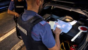 Furti sulle auto in sosta a Roma: tre arresti e tre denunce in poche ore 1