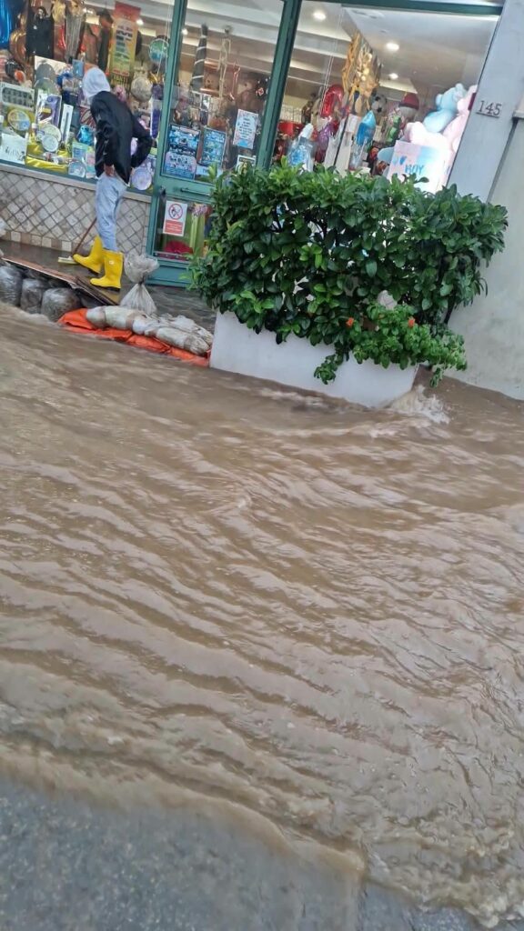 Maltempo, Anzio e Nettuno chiedono lo stato di calamità: "Oltre 80 mm di pioggia, danni enormi" 1