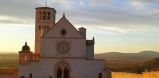 Via di Francesco, il cammino verso Assisi: percorsi, credenziale, cosa vedere, come prepararsi