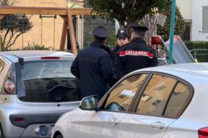 Rete di spaccio smantellata ad Albano: tre arrestati, armi clandestine e cocaina 1