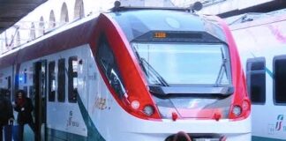Un uomo è stato investito dal Leonardo Express alla stazione Trastevere di Roma. Circolazione sospesa per gli accertamenti, treni verso Fiumicino fermi