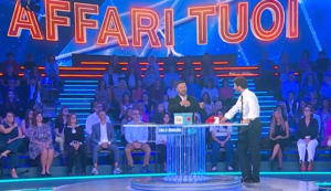 Affari Tuoi 8 ottobre 2026, Matteo sbaglia due volte e perde tutto: quanto aveva offerto il Dottore 1