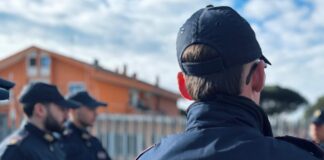 Due violenti colpi nella stessa notte ai danni di passanti e turisti: scattano i domiciliari con braccialetto elettronico per la banda attiva al Pigneto