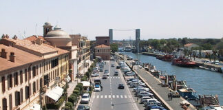 Borgo Valadier ospita Mondo in Fiera a Fiumicino: stand gastronomici, spettacoli, mercatini e una sfilata tra culture e tradizioni