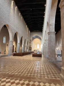 Cammino Grande di Celestino: 204 km da L’Aquila a Ortona tra eremi, abbazie e Maiella 3 Cammino Grande di Celestino: 204 km da L’Aquila a Ortona tra eremi, abbazie e Maiella 3