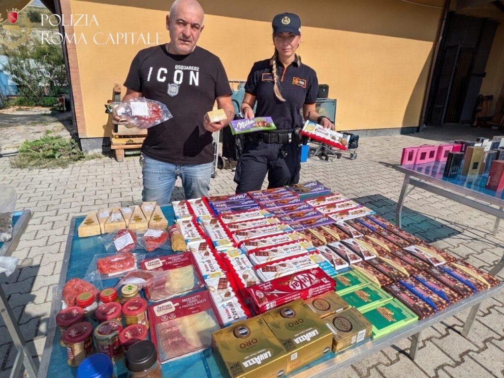 Blitz all’alba contro l’abusivismo: sequestrato cibo a rischio a Roma 1